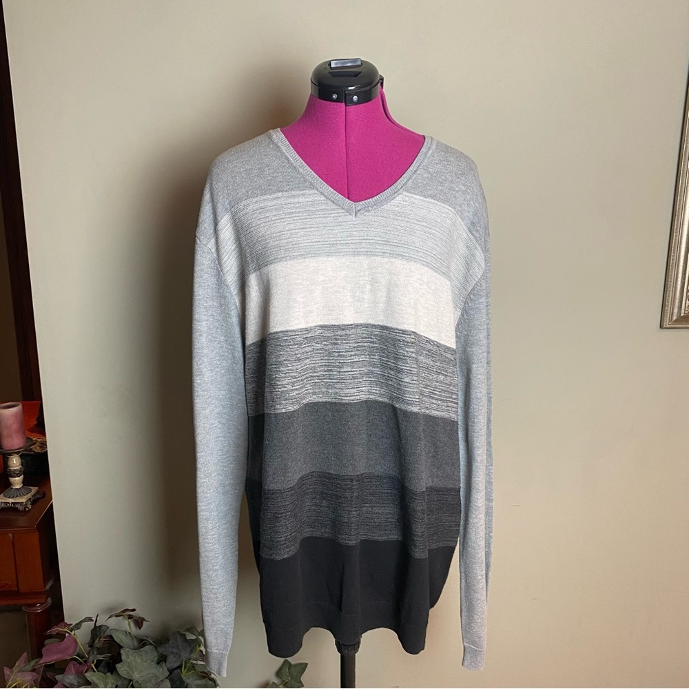 Calvin Klein - Men’s V-Neck Sweater S:XL